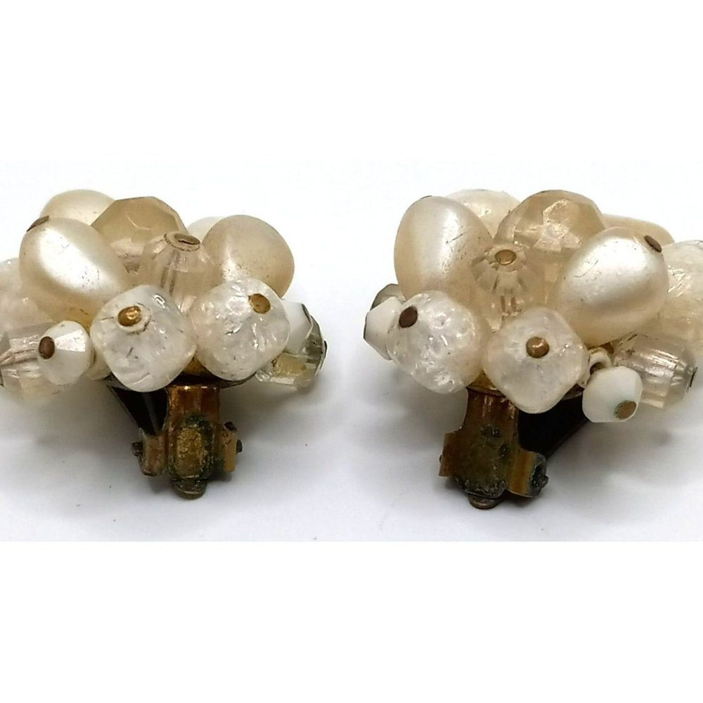 Vintage West Germany Marked Bead Cluster Clip‎ On Earrings - Picture 2 of 6